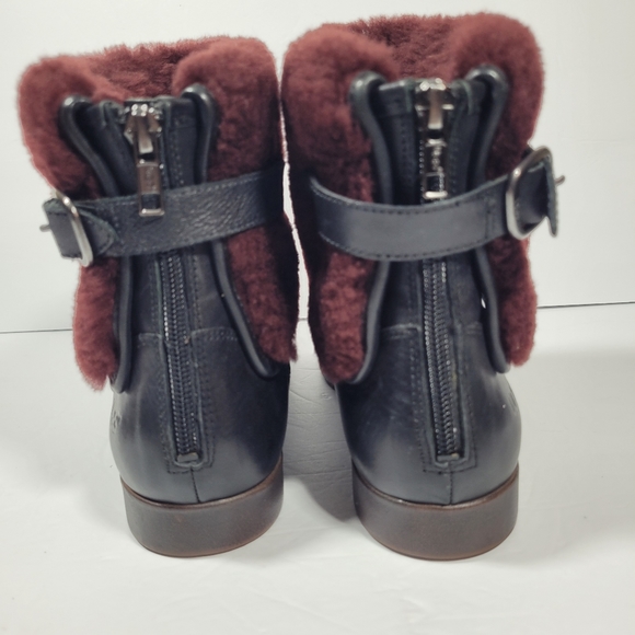 Ugg Inez Black Leather Boots with Wine Cuff - Picture 3 of 8